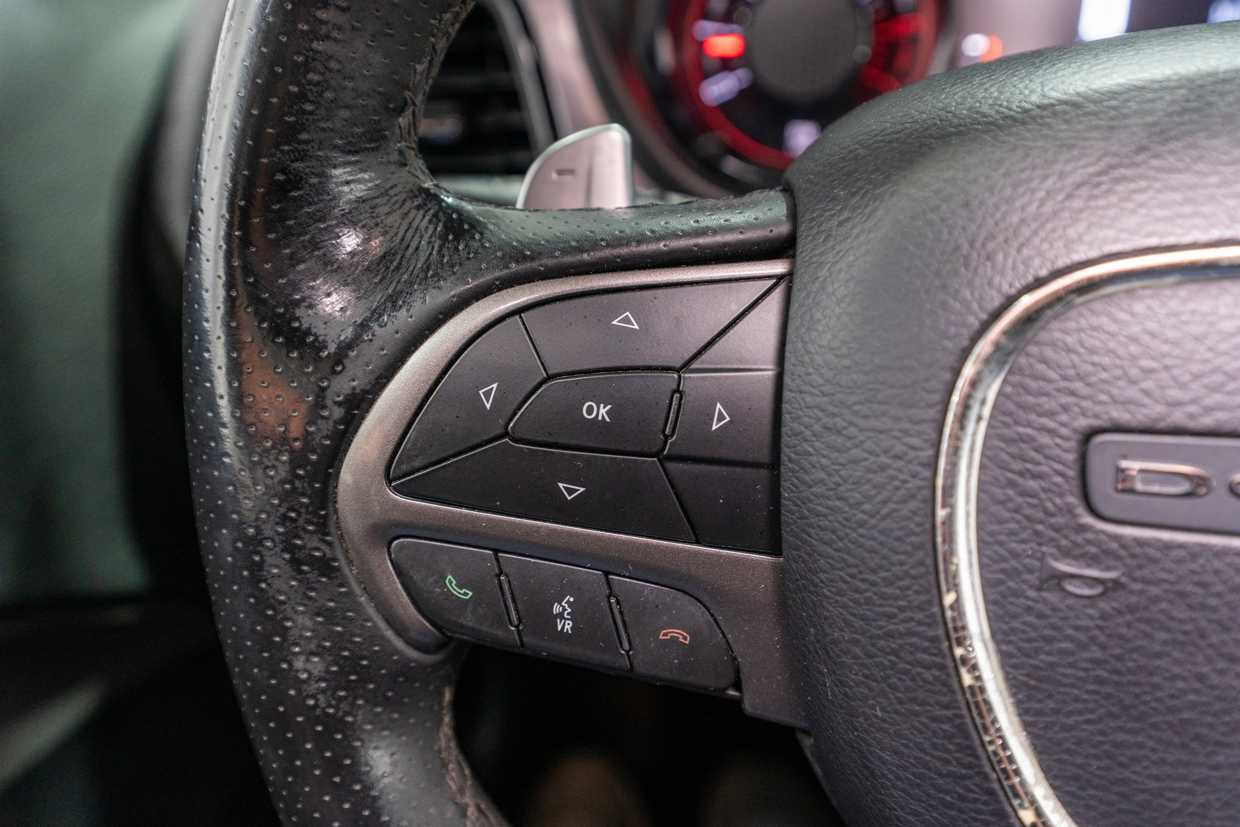 Used 2019 Dodge Challenger R/T w/ Driver Convenience Group RWD image 21
