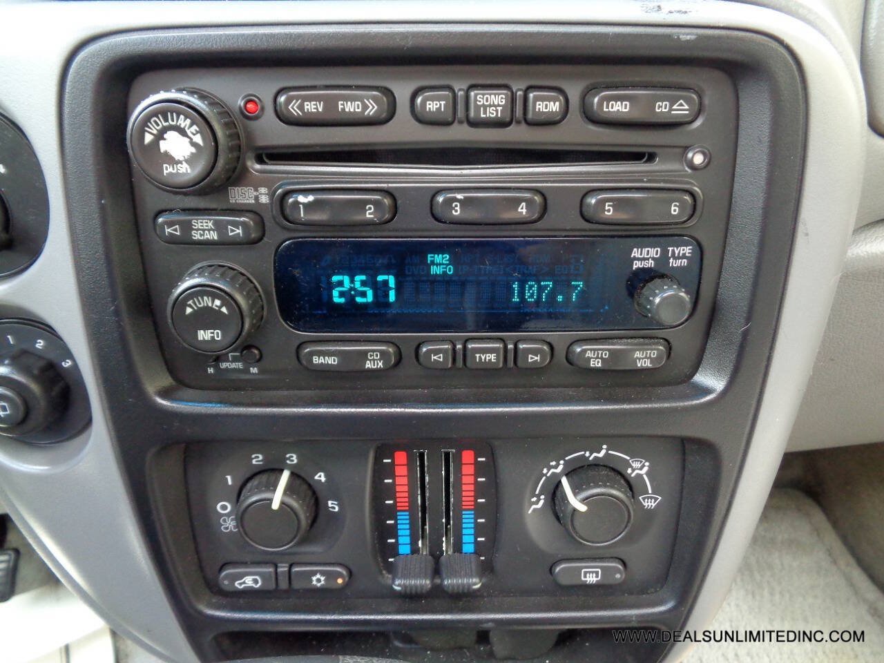 Used 2007 Chevrolet TrailBlazer LS AWD/4WD image 12