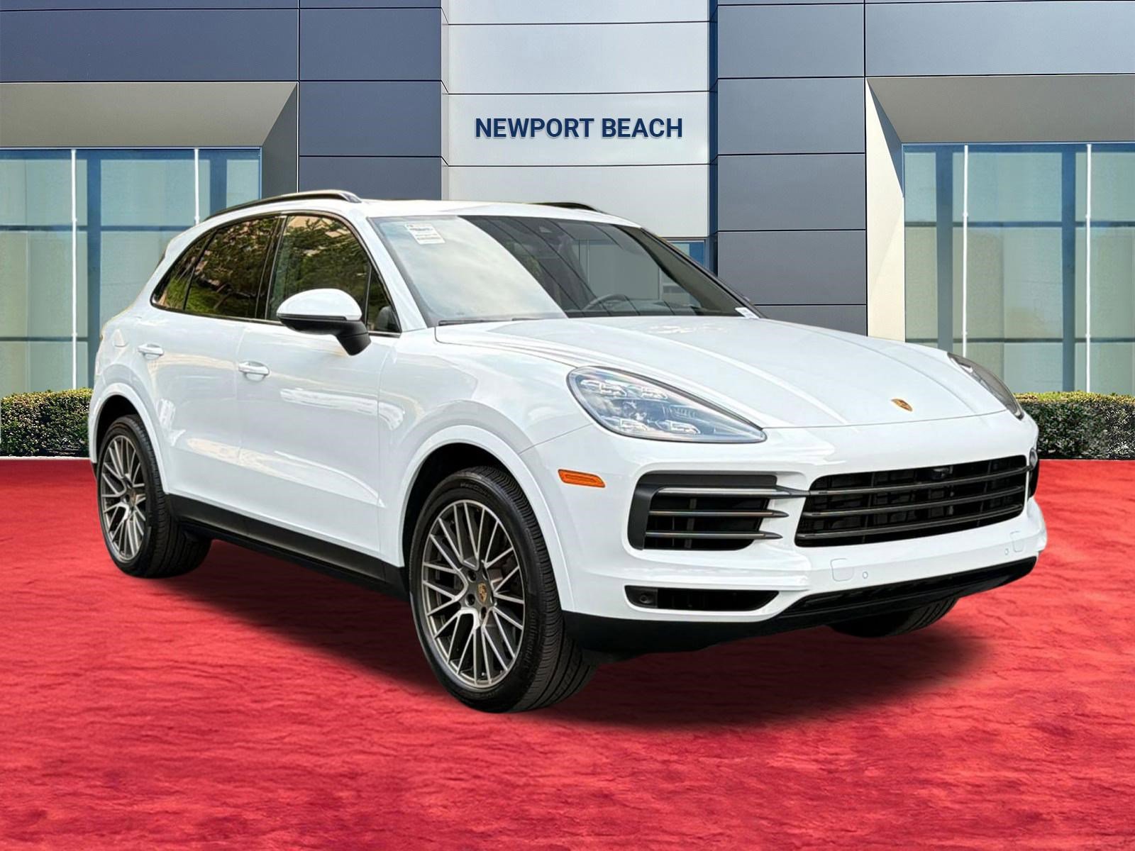 Used 2023 Porsche Cayenne S image 8