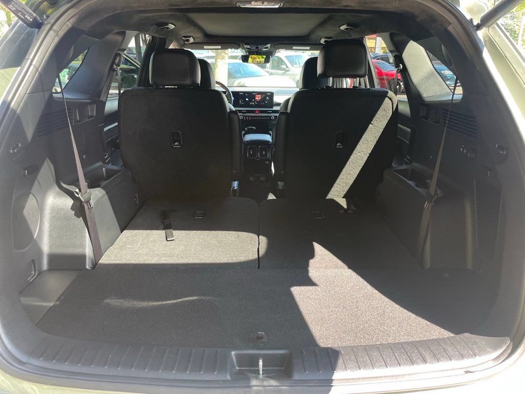 Certified 2025 Kia Sorento SX Prestige AWD/4WD image 25