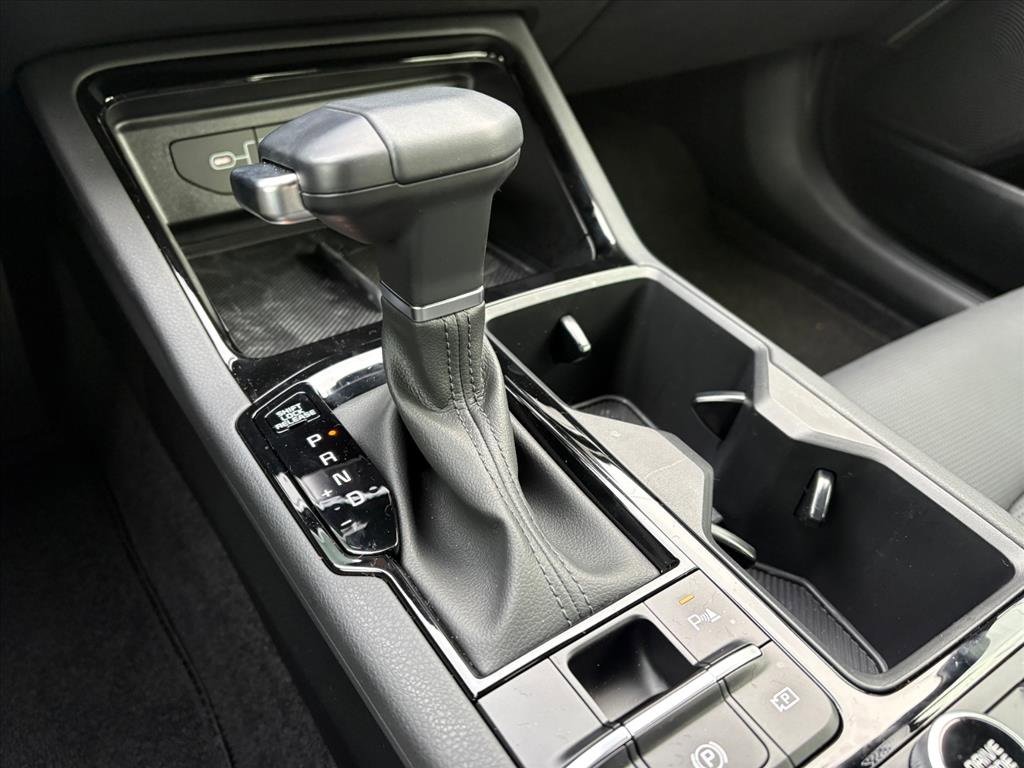 Used 2025 Kia K5 GT-Line image 24