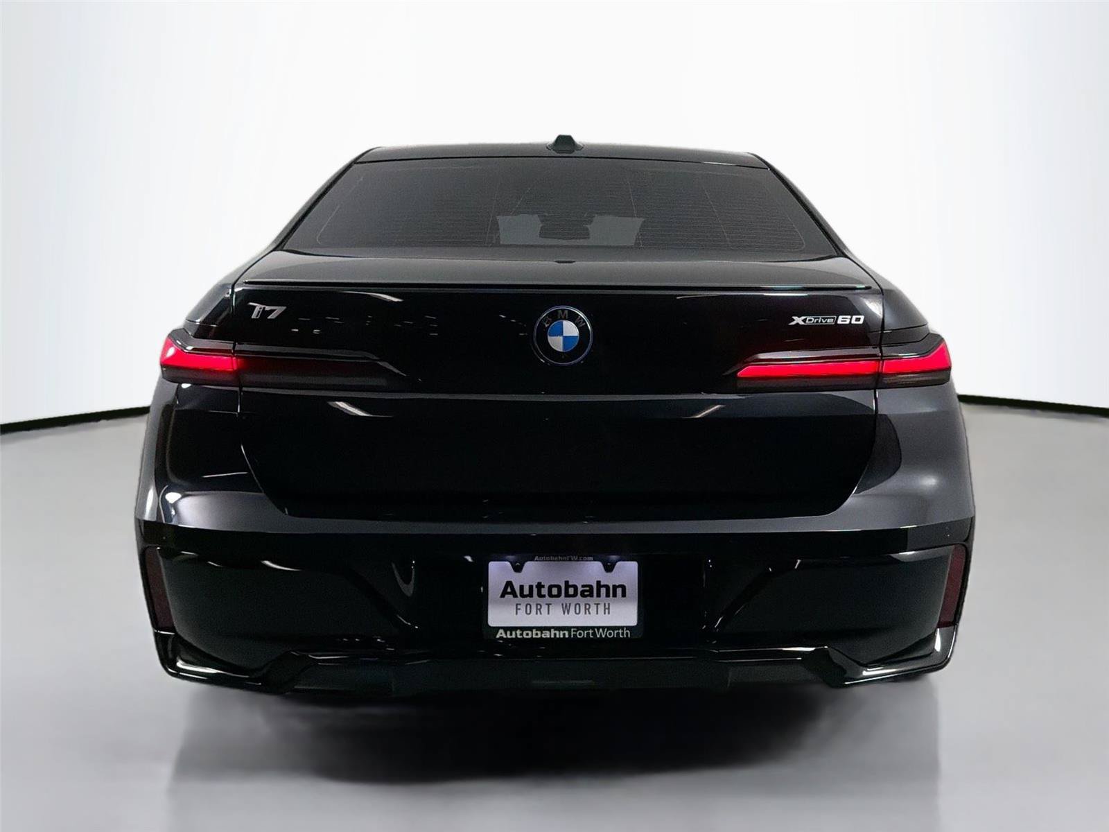 New 2026 BMW i7 xDrive60 w/ Executive Package AWD/4WD image 11