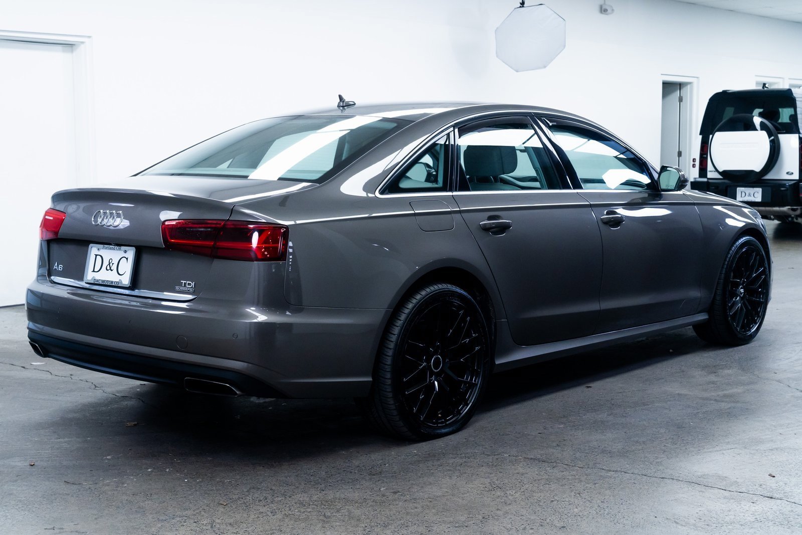 Used 2016 Audi A6 TDI Prestige w/ Prestige Package image 6