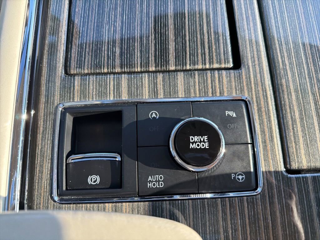 Used 2021 Lincoln Navigator Black Label AWD/4WD image 33