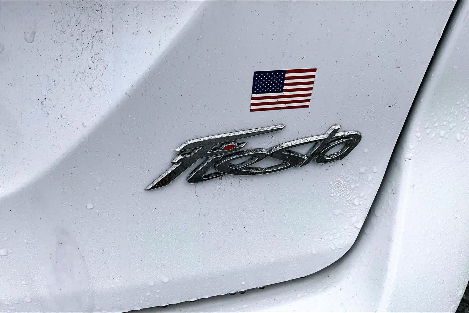Used 2017 Ford Fiesta SE FWD image 10