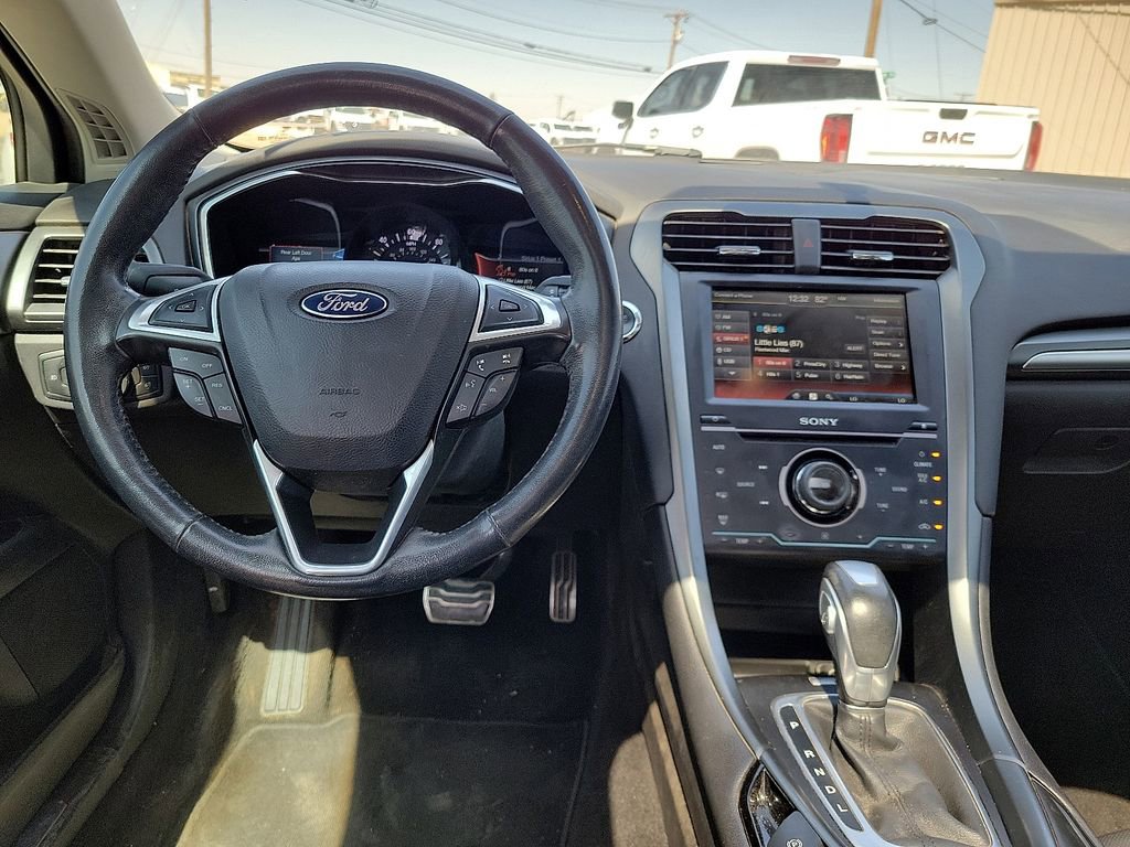 Used 2014 Ford Fusion Titanium image 17