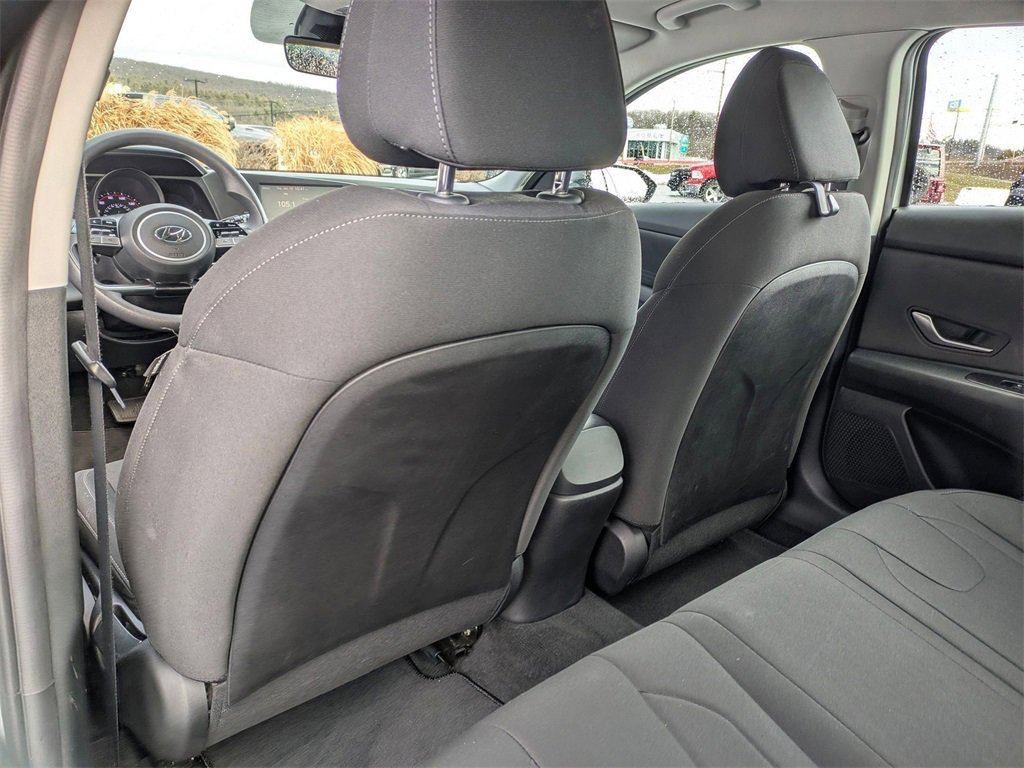 Used 2021 Hyundai Elantra SEL image 22