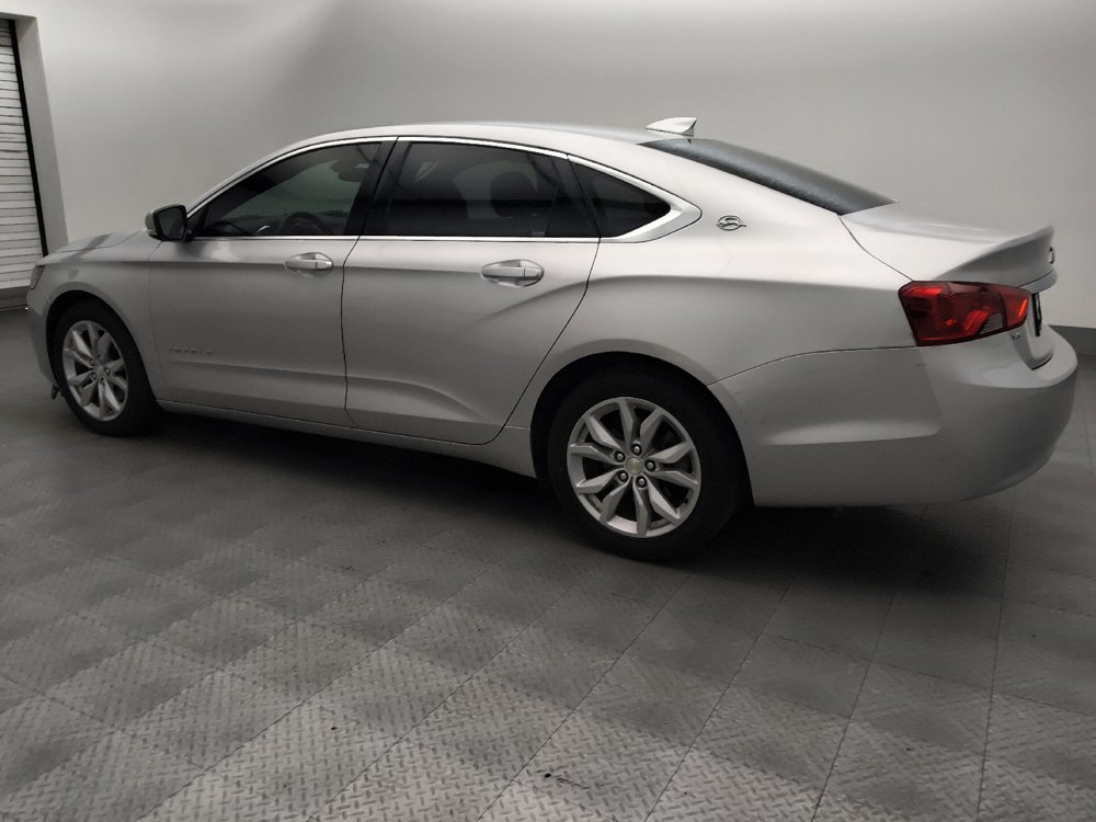 Used 2016 Chevrolet Impala LT FWD image 3