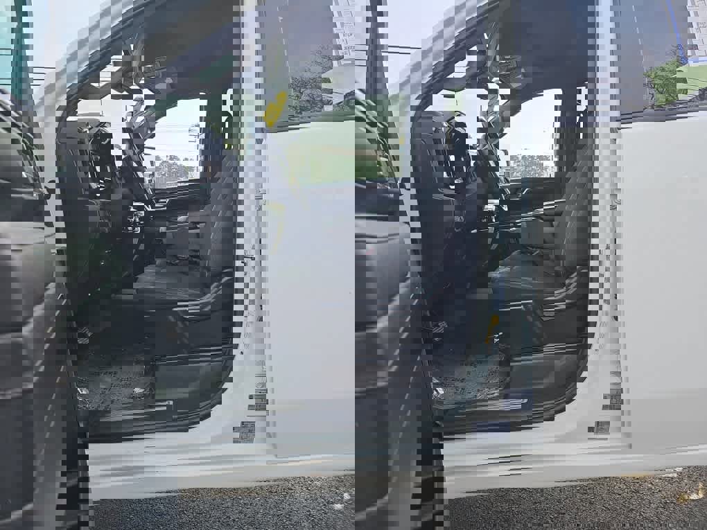 Used 2024 Chevrolet Silverado 2500 LT image 14