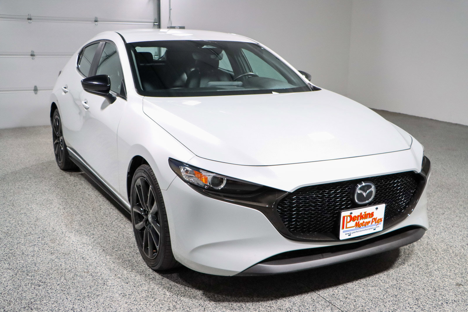 Used 2024 MAZDA MAZDA3 s image 5