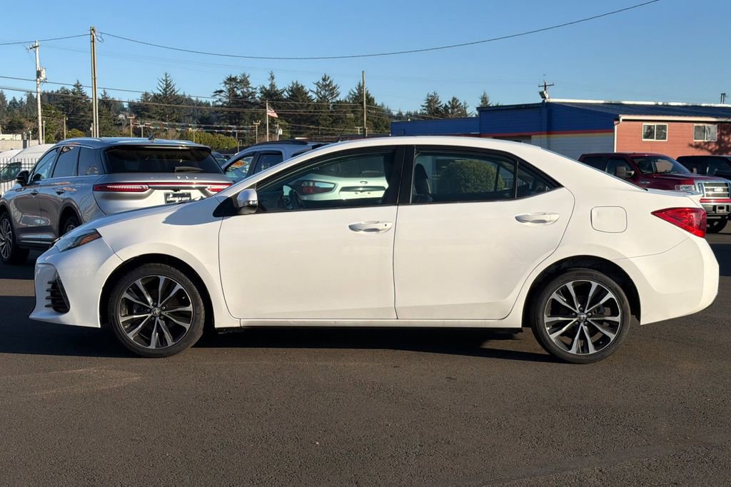 Used 2018 Toyota Corolla XSE w/ Carpet Mat Package (TMS) image 6