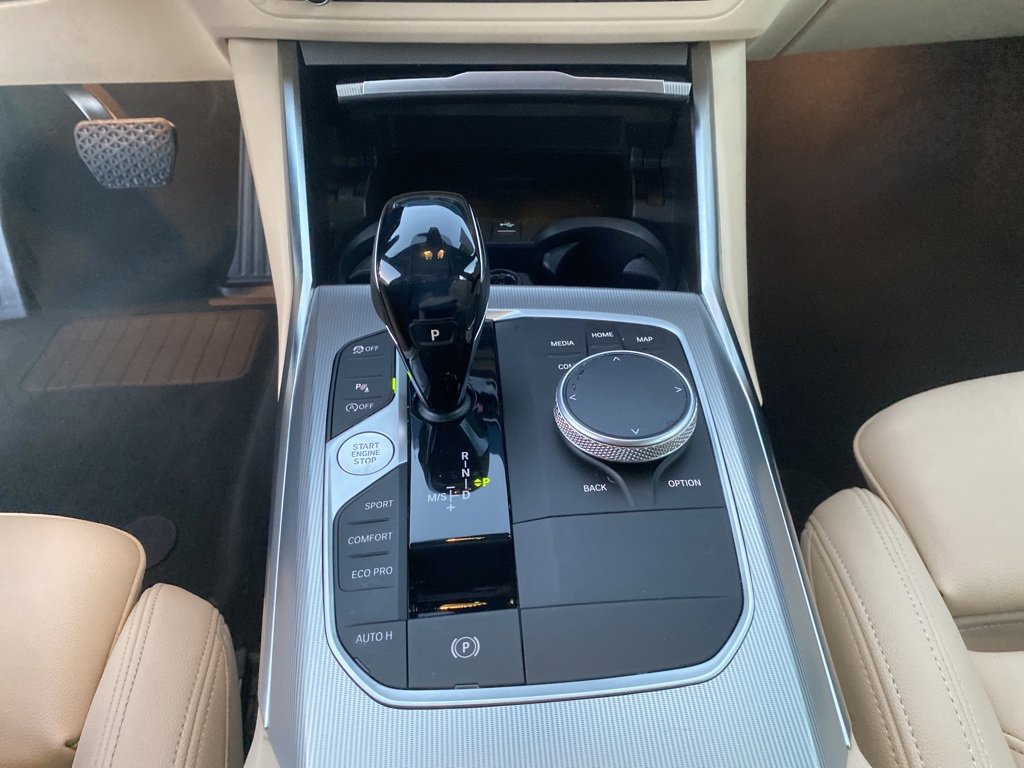 Used 2021 BMW 330i Sedan w/ Convenience Package image 14