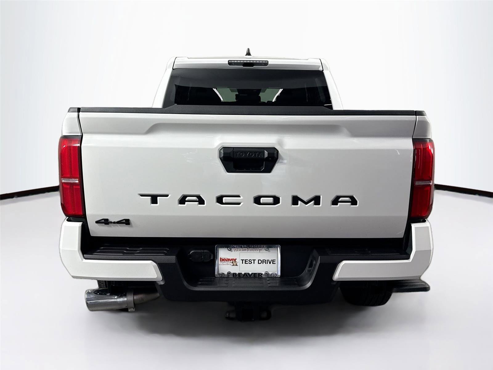 Certified 2025 Toyota Tacoma TRD Sport image 11