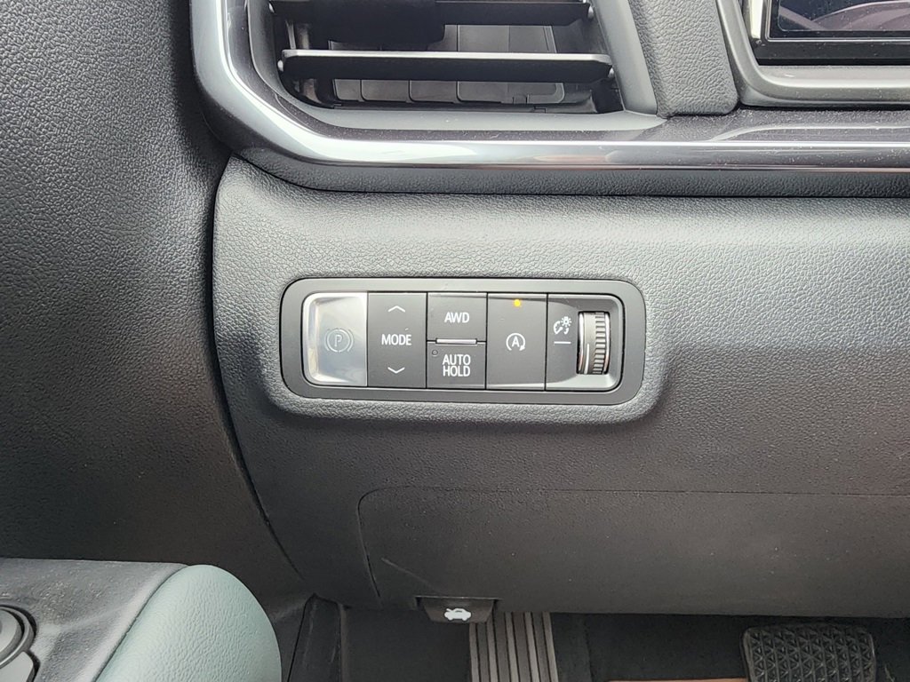 New 2026 GMC Terrain AT4 w/ Convenience Package III image 18