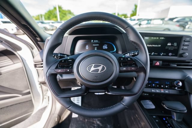 New 2026 Hyundai Elantra Sport FWD image 14