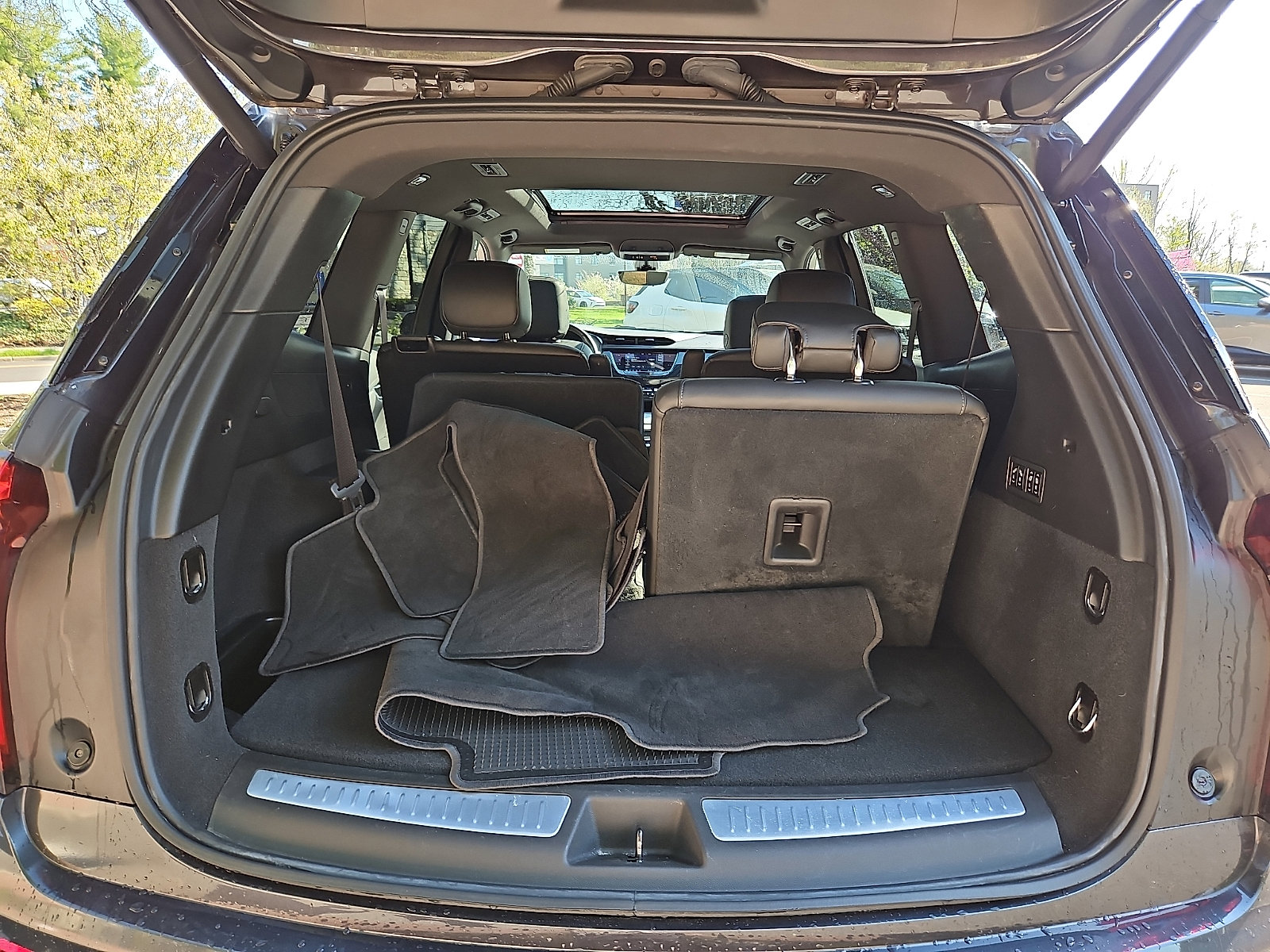 Used 2023 Cadillac XT6 Premium Luxury w/ Technology Package image 28