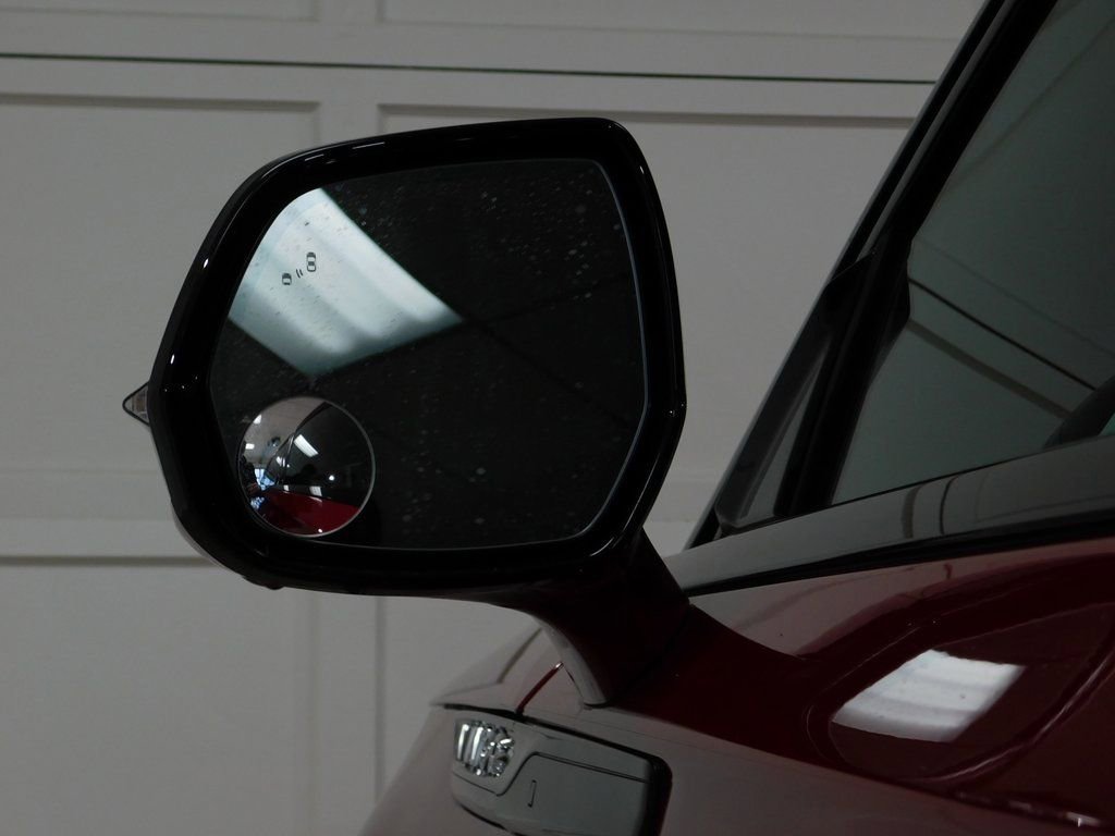 Used 2025 Lincoln Aviator Reserve w/ Equipment Group 201A image 31