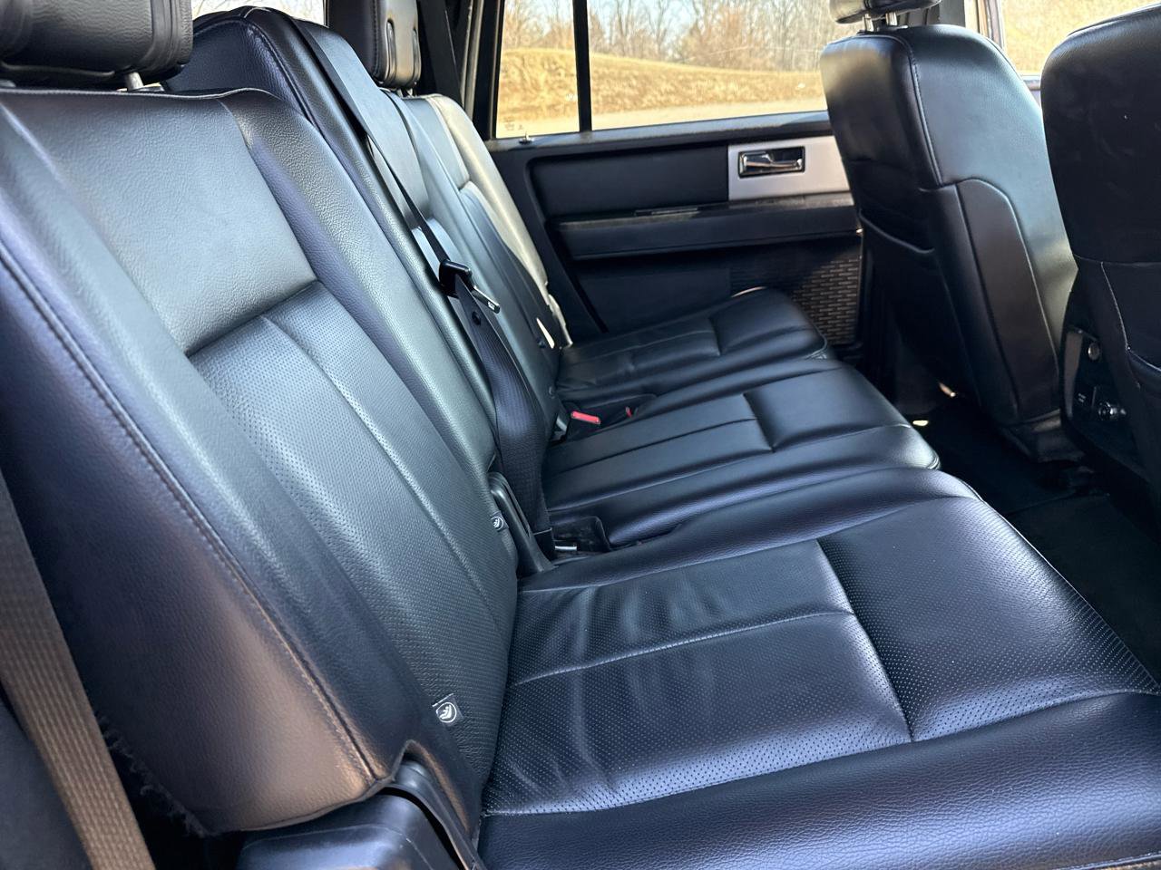 Used 2017 Ford Expedition Max Limited image 25
