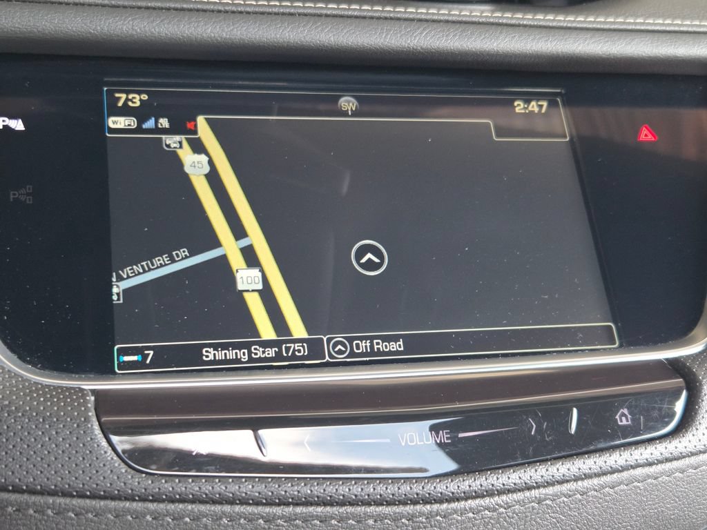 Used 2018 Cadillac XT5 Luxury w/ Driver Awareness Package AWD/4WD image 5