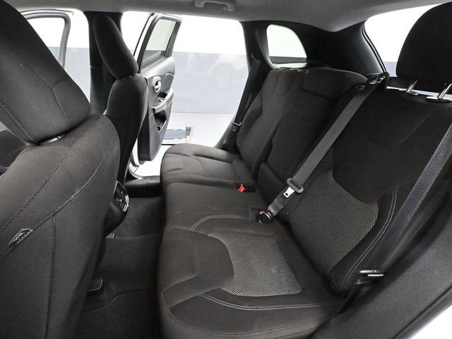 Used 2019 Jeep Cherokee Latitude w/ Popular Appearance Group image 34