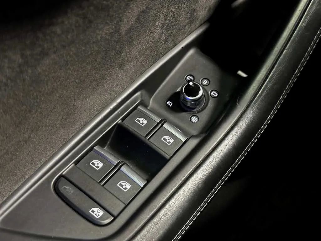 Used 2019 Audi RS 5 Sportback w/ Dynamic Plus Package AWD/4WD image 32