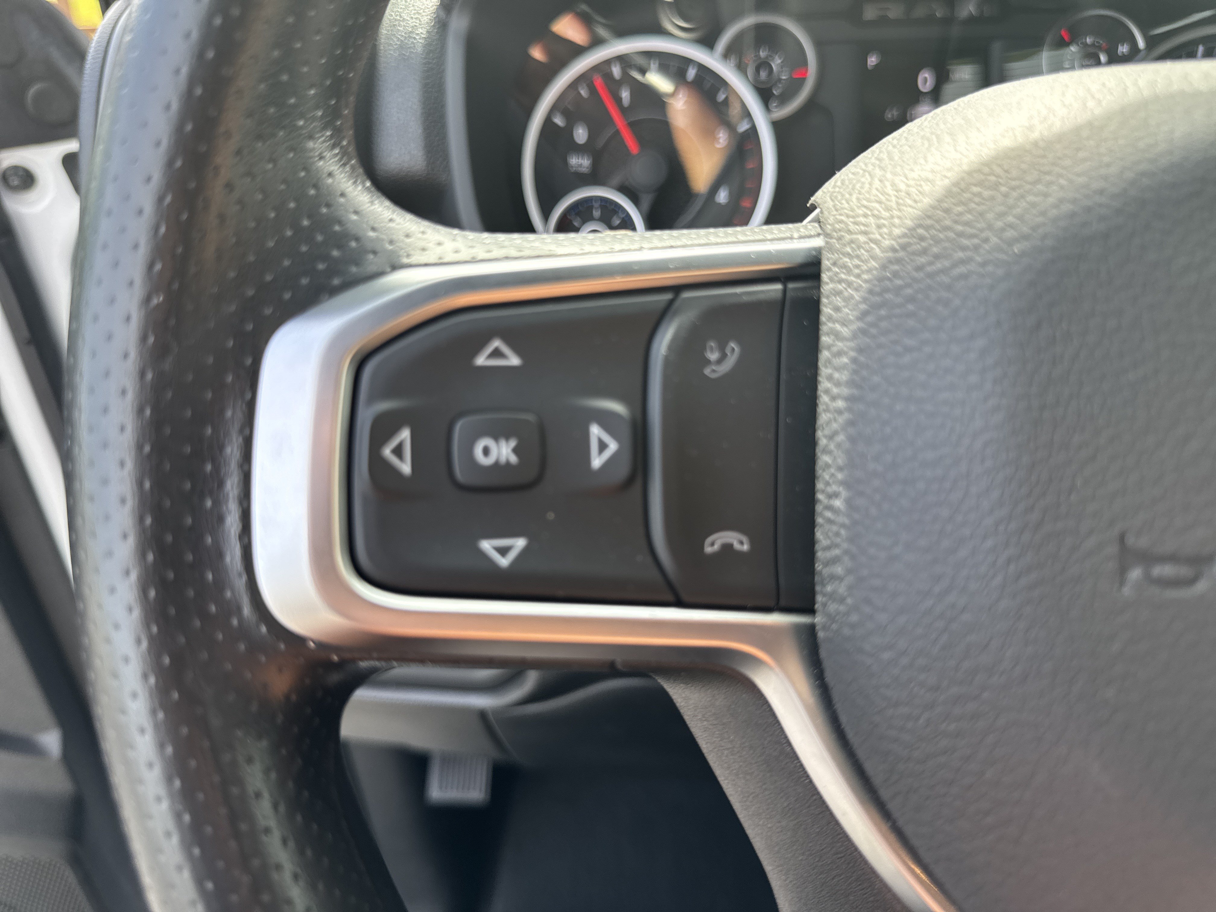 Used 2025 RAM 2500 Tradesman AWD/4WD image 31