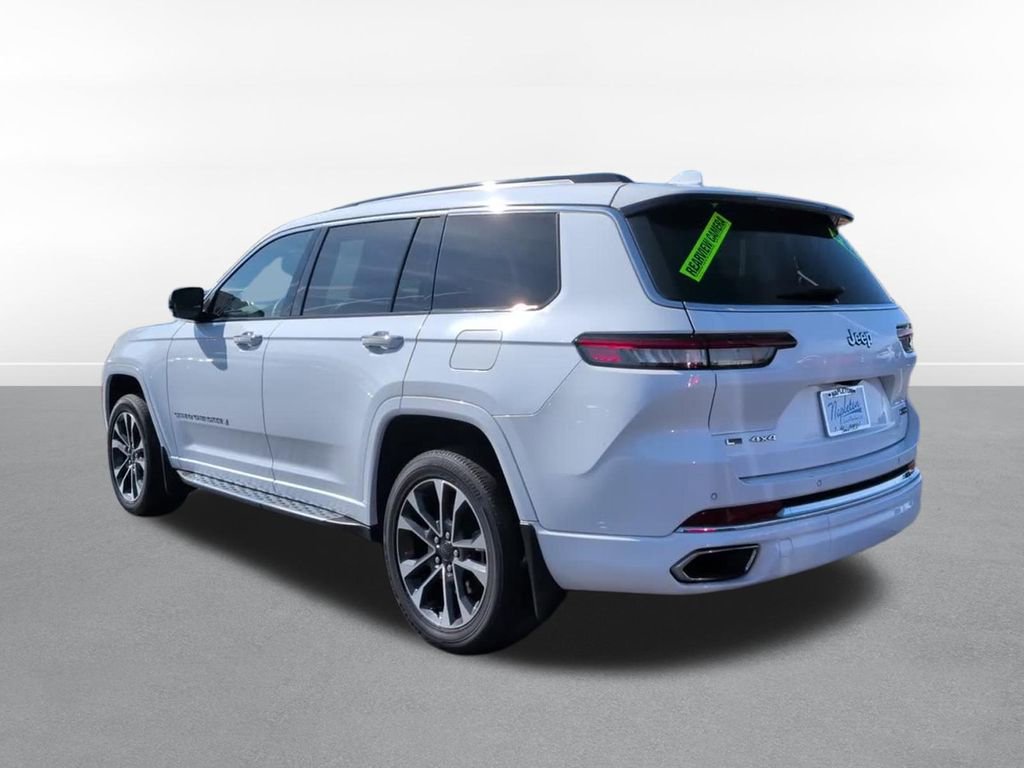 Used 2023 Jeep Grand Cherokee L Overland w/ MOPAR Finishing Package AWD/4WD image 8