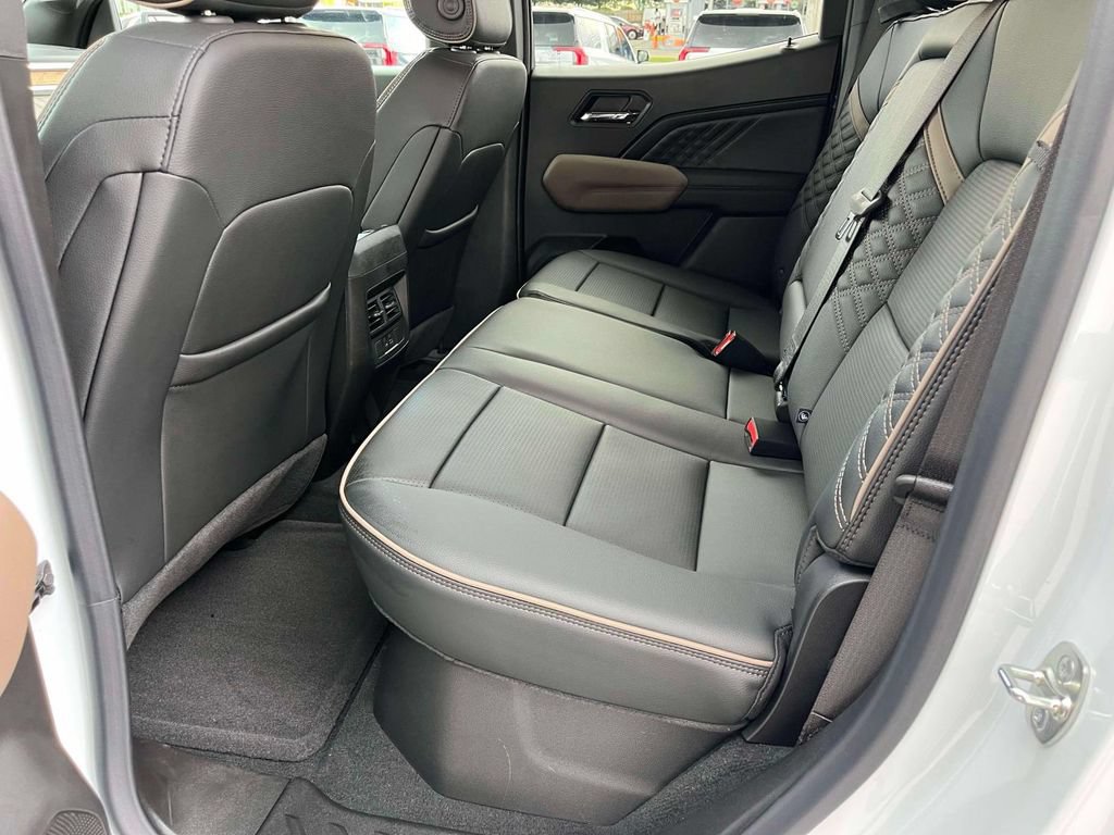 New 2026 GMC Canyon Denali AWD/4WD image 17