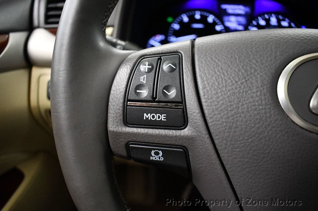 Used 2015 Lexus LS 460 AWD w/ Comfort Package image 33
