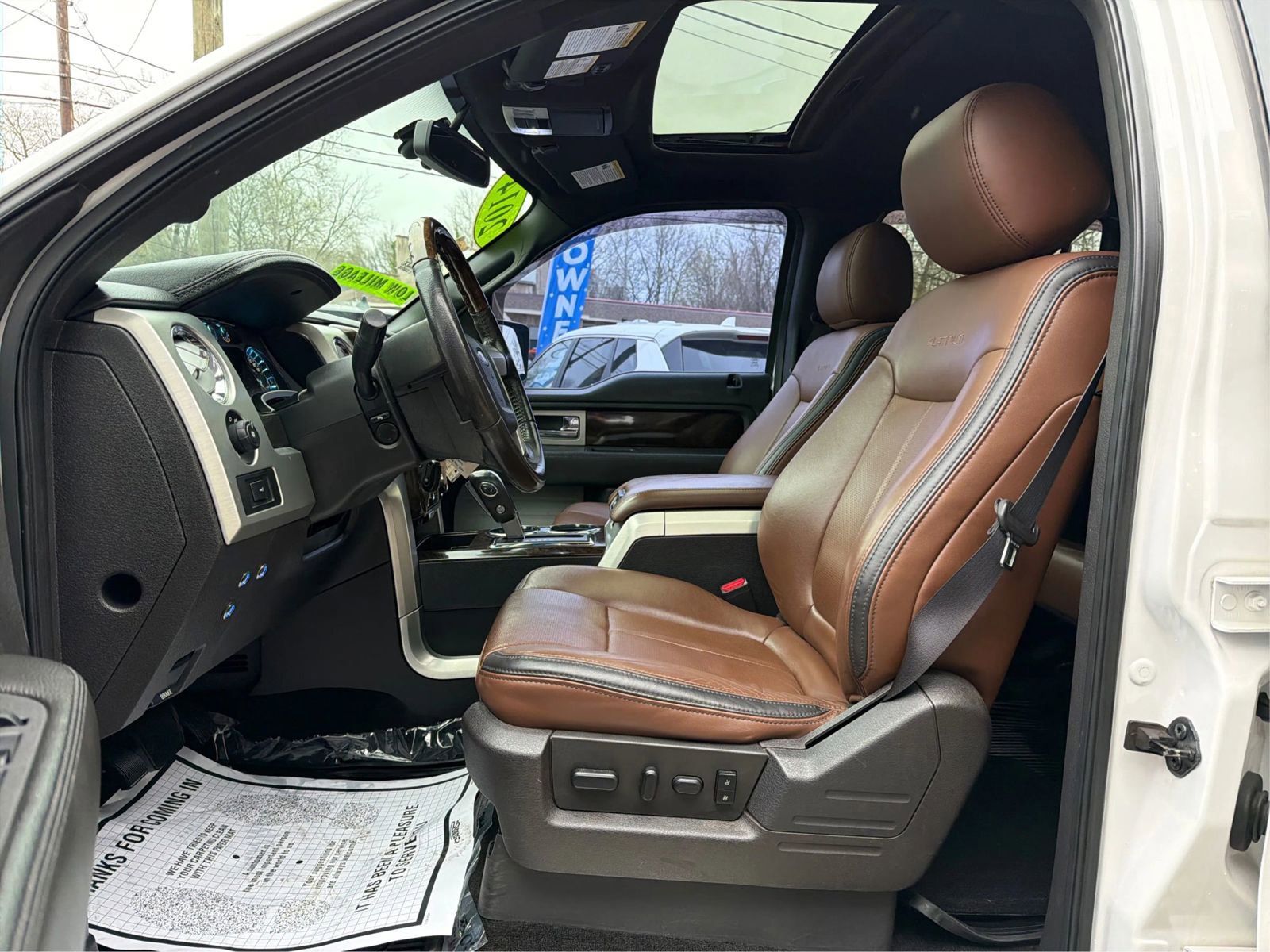 Used 2014 Ford F150 Platinum image 9