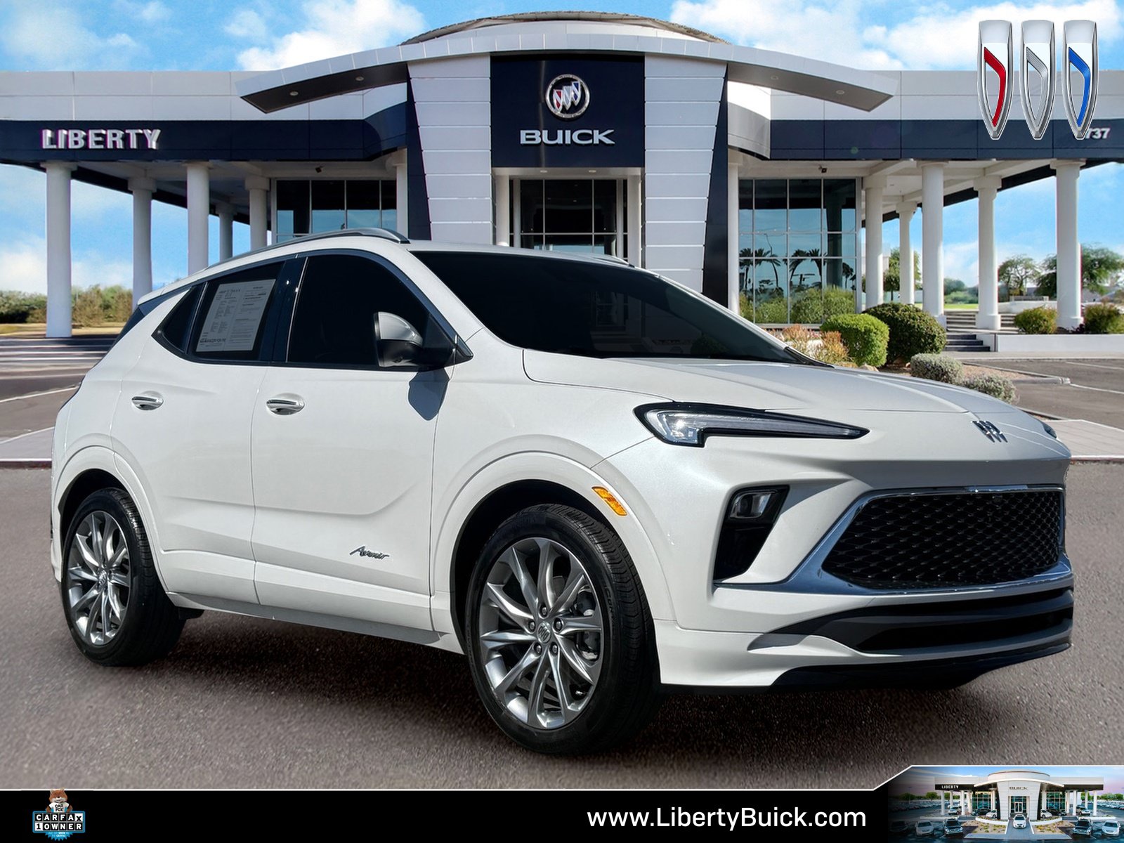 Used 2024 Buick Encore GX Avenir w/ Avenir Technology Package FWD image 1