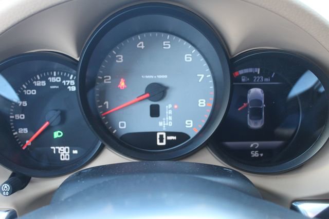 Used 2015 Porsche Boxster S image 18