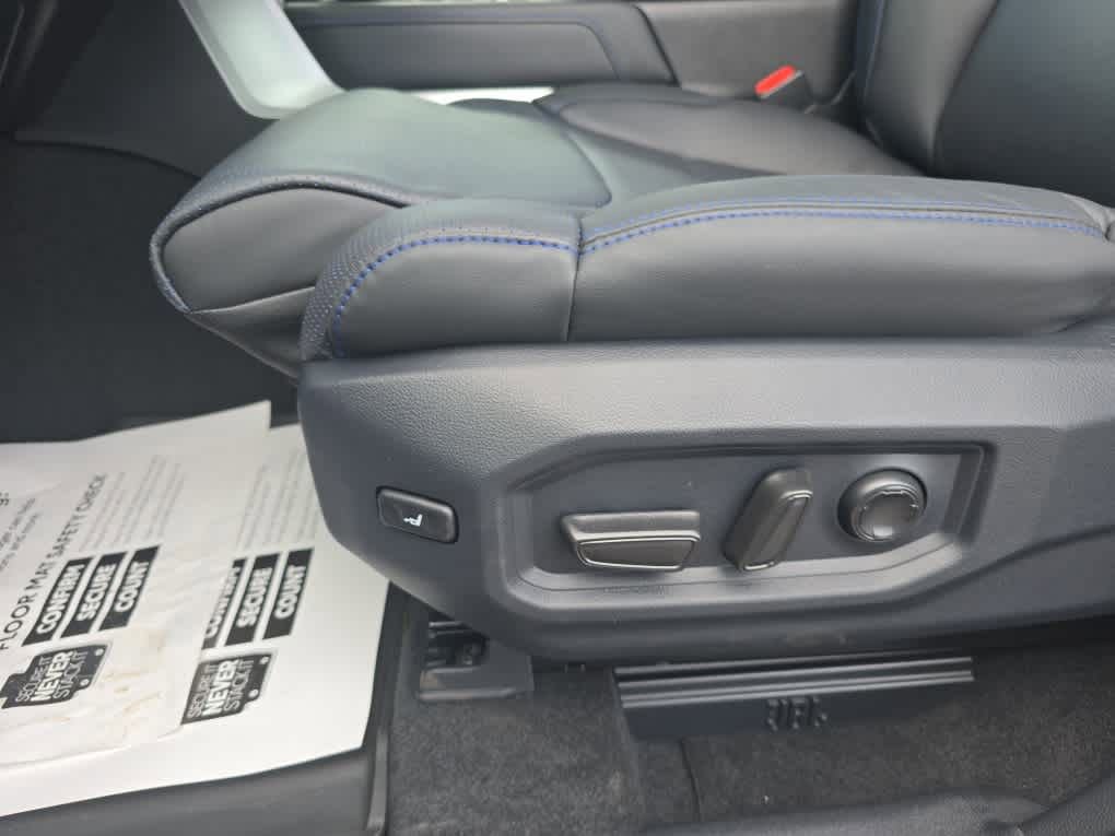 New 2025 Toyota Tundra Platinum image 29