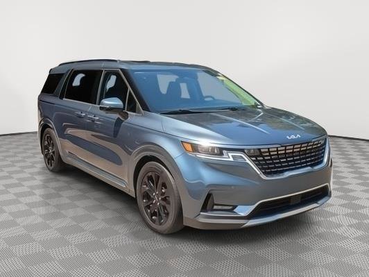 Used 2022 Kia Carnival SX Prestige image 4