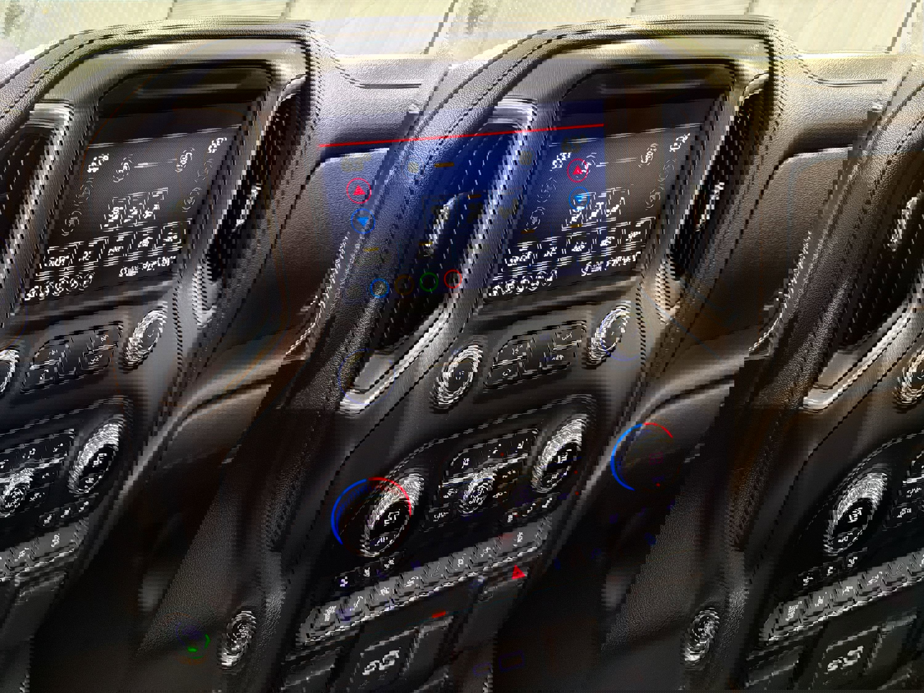 Used 2020 GMC Sierra 2500 AT4 w/ AT4 Premium Package image 20