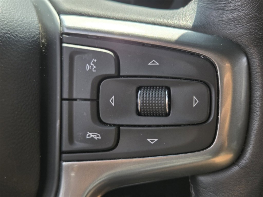 Used 2022 Chevrolet Silverado 1500 LT image 25