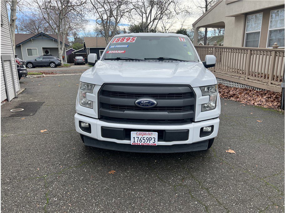 Used 2017 Ford F150 Lariat image 2