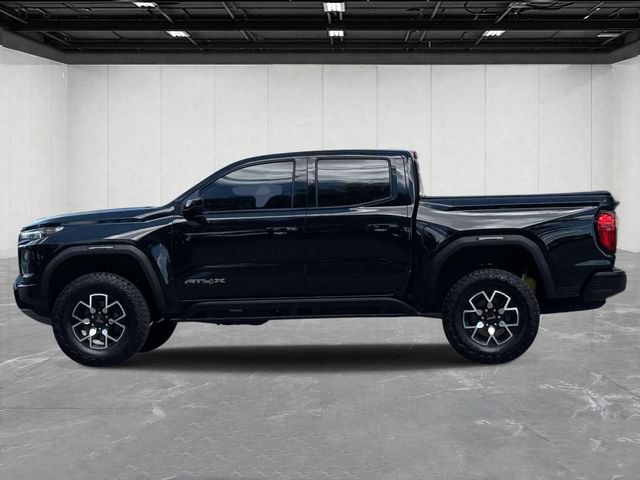 Used 2024 GMC Canyon AT4X AWD/4WD image 2