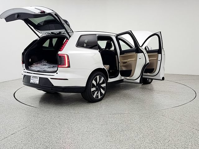 New 2026 Volvo EX90 Plus AWD/4WD image 11