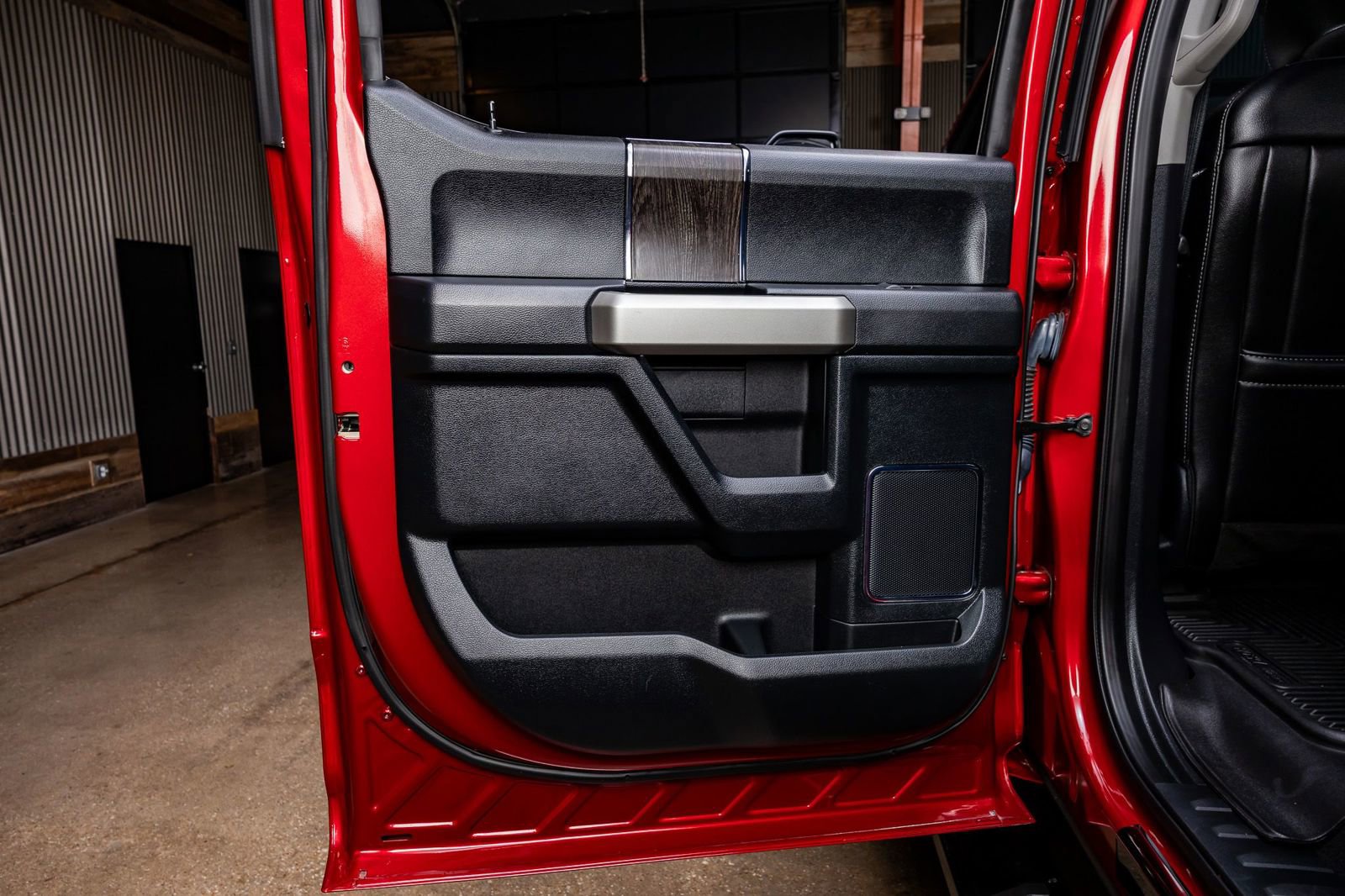 Used 2021 Ford F250 Lariat image 38