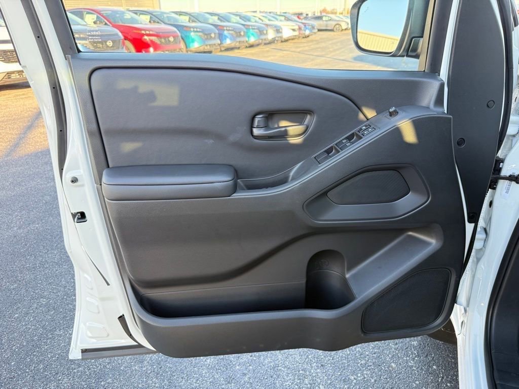 New 2026 Nissan Frontier SV w/ SV Convenience Package RWD image 25