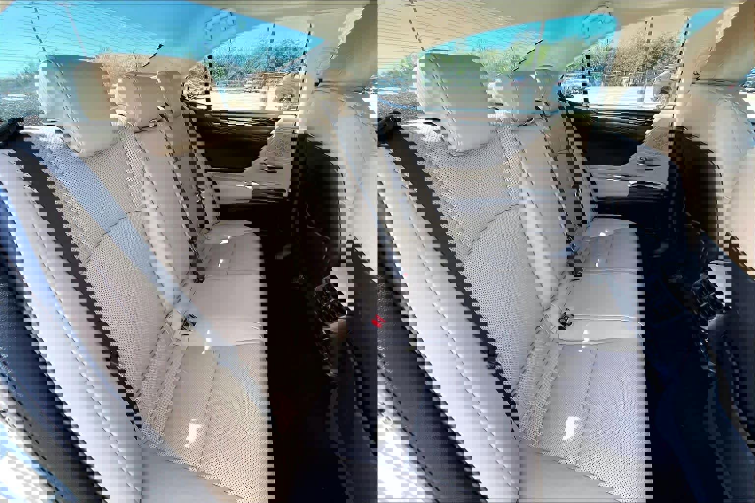 Used 2021 Lexus ES 350 w/ Premium Package image 19