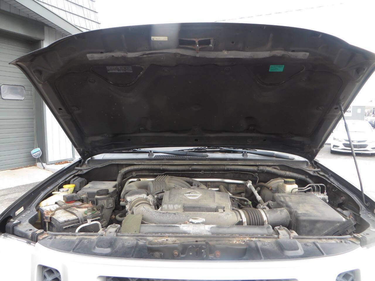 Used 2015 Nissan Xterra PRO-4X w/ Pro-4x Leather Package image 9