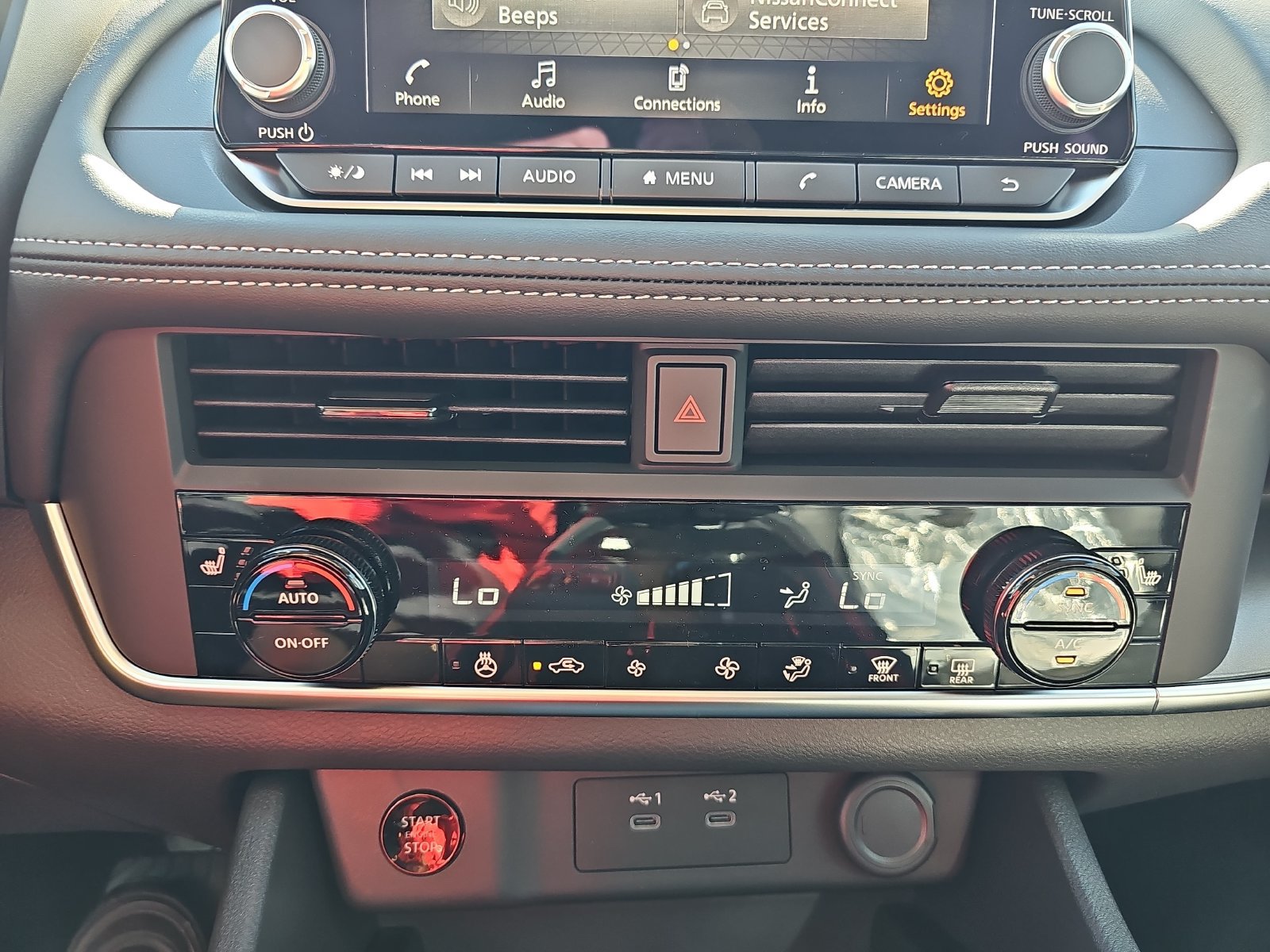 New 2027 Nissan Rogue Dark Armor FWD image 24