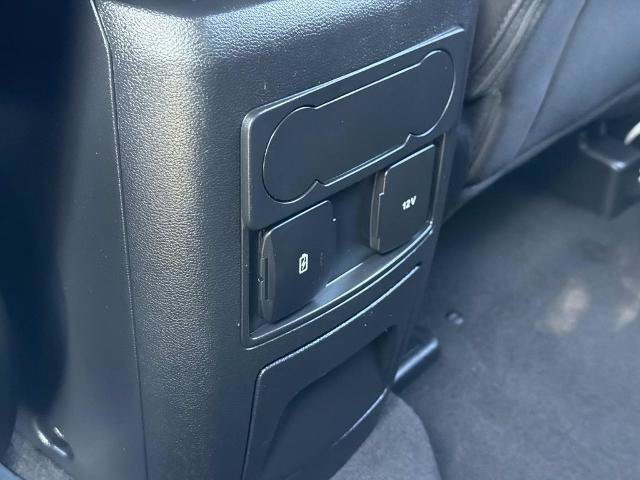 Certified 2023 Ford Explorer XLT RWD image 18