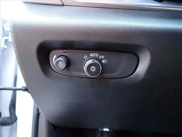 Used 2022 Chevrolet Traverse LT AWD/4WD image 18