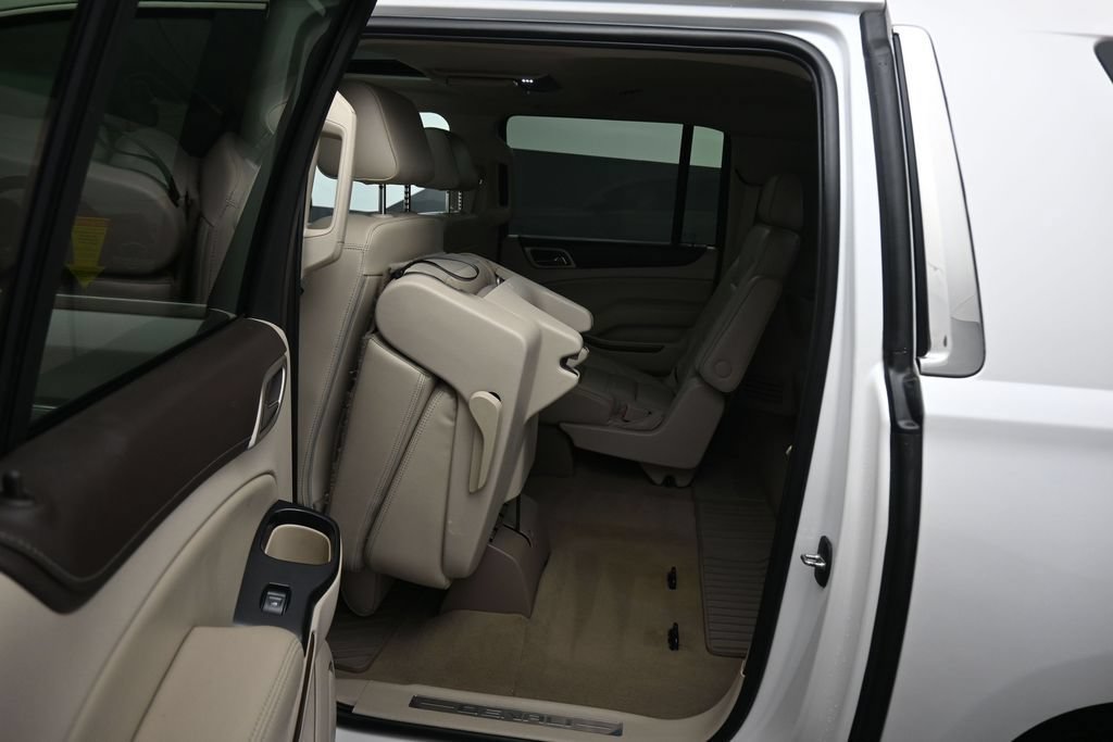 Used 2019 GMC Yukon XL Denali w/ Denali Ultimate Package AWD/4WD image 38