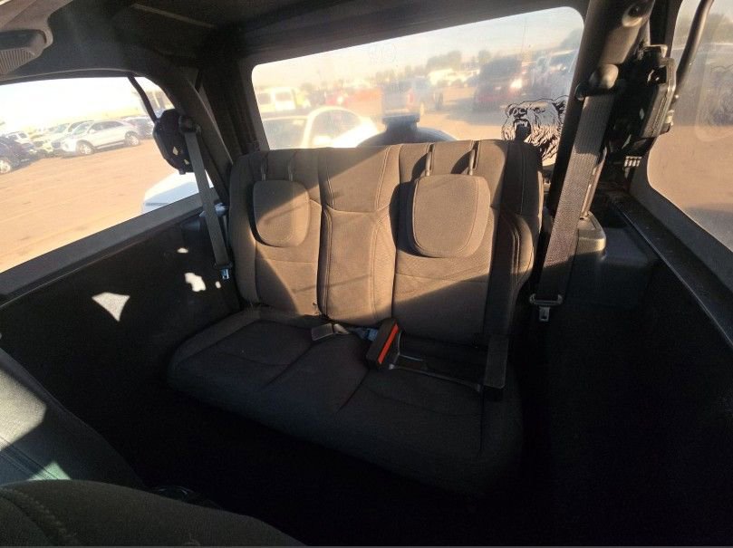 Used 2021 Jeep Wrangler Sport image 27