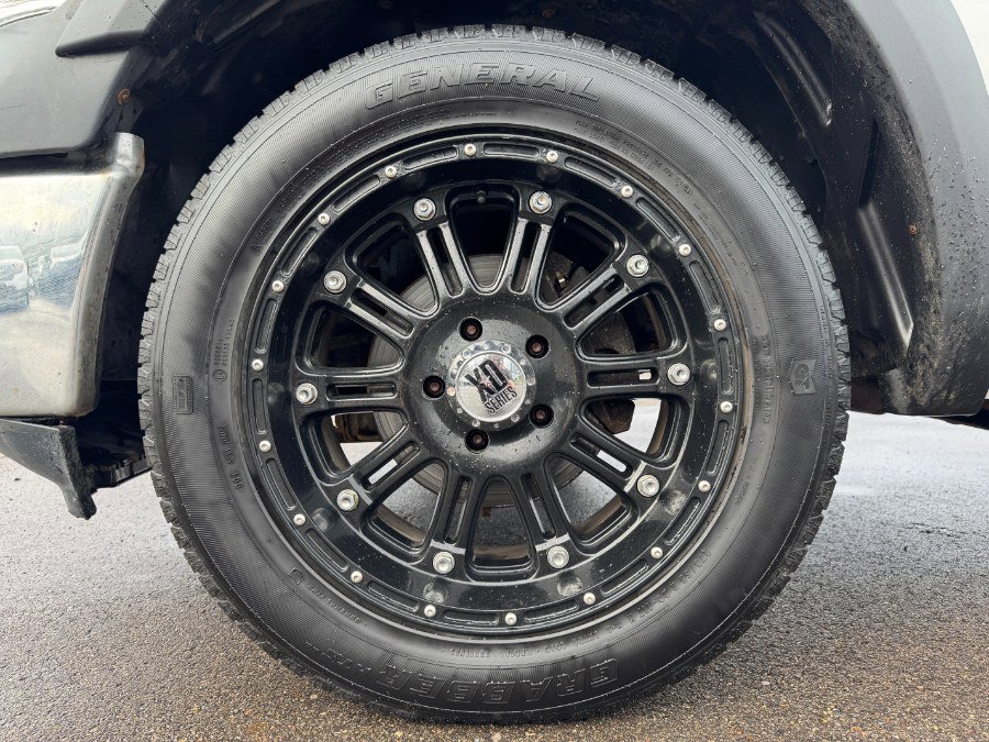 Used 2015 RAM 1500 ST w/ SXT Appearance Group AWD/4WD image 13