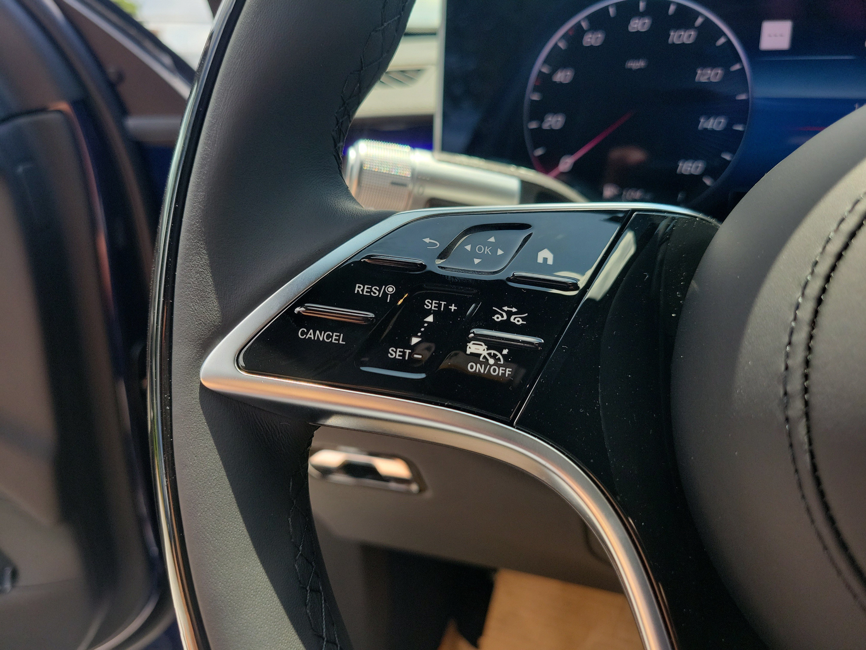 New 2026 Mercedes-Benz S 580 4MATIC Sedan image 25